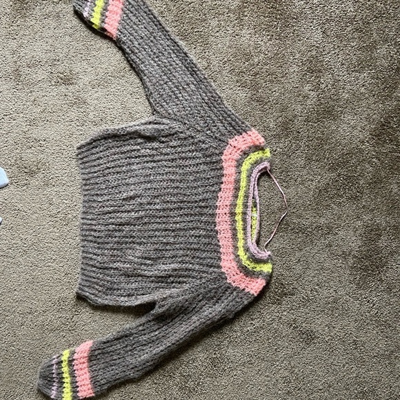 FREE PEOPLE Women’s Grey, Pink & Yellow Striped Loose Knit Weave Sweater Top XS - Picture 1 of 7